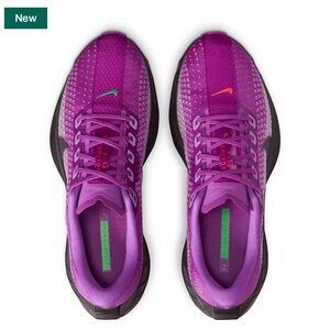 NWT Nike Women's pegasus turbo plus zoomX purple running shoes, size 12
